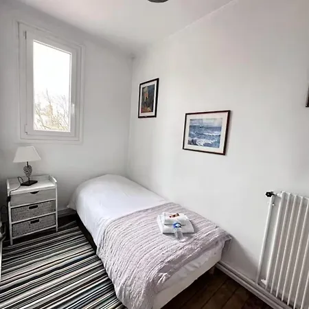 Apartment Authentique - Entre De Et Forum Reims